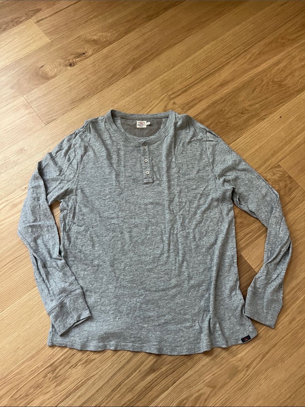 Faherty Men's Long-Sleeve Slub  Henley - Heather Gray size XL